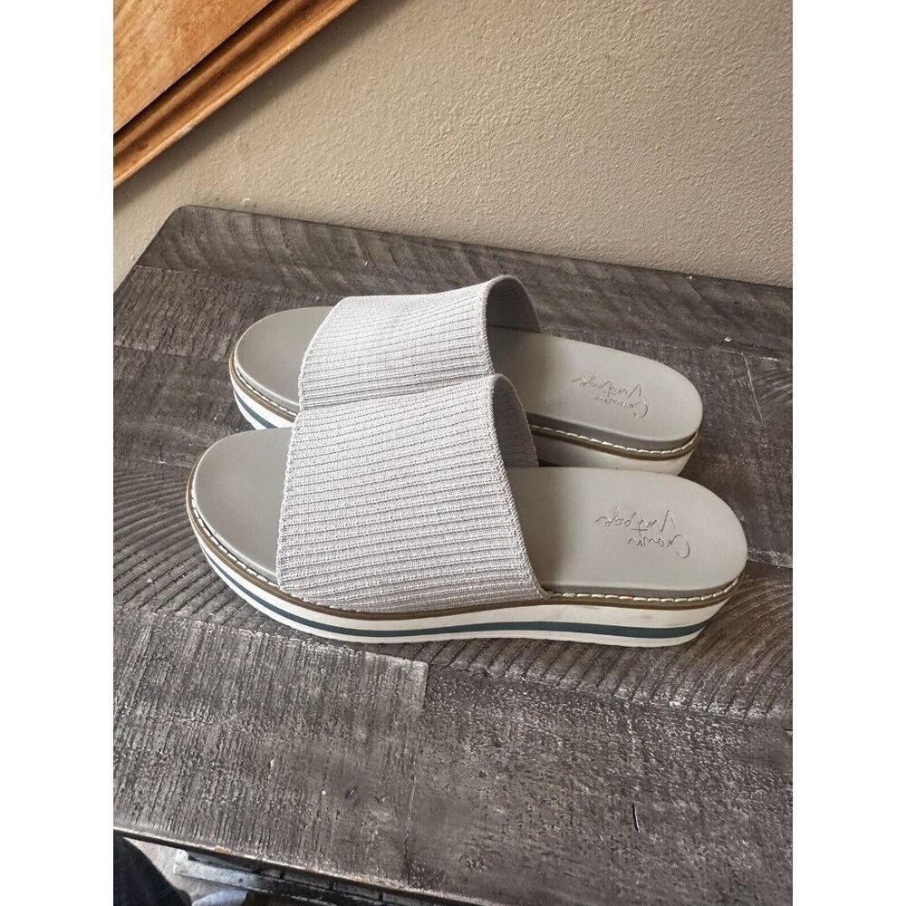 Crown Vintage Glianne Wedge Platform Sandal Women's Size 8.5 M Taupe White Blue